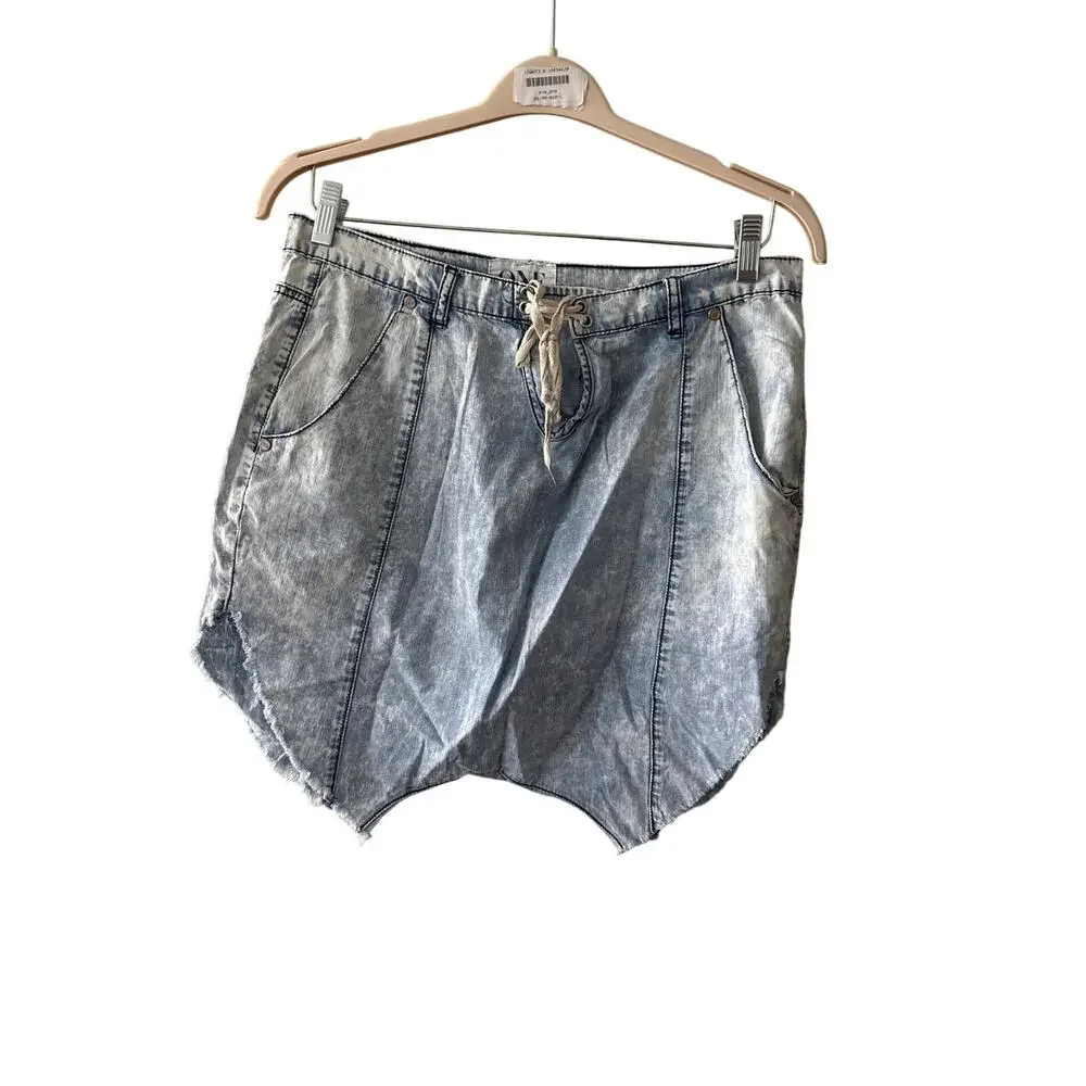 NWT One Teaspoon Sz 28 Luxe Chambray Light Blue Relaxed Slouch Harem Jean Shorts